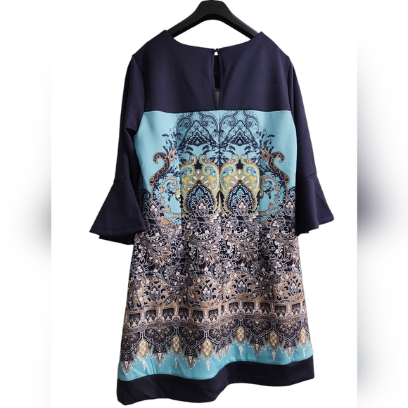 NY &Co Blue paisley print stretch 2in above knee mini dress size L - Picture 3 of 8